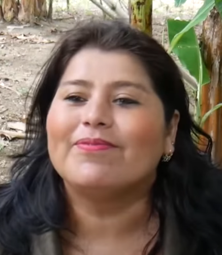 L1101002 Tenia de marido un colágeno que también termino siendo de su hija part2