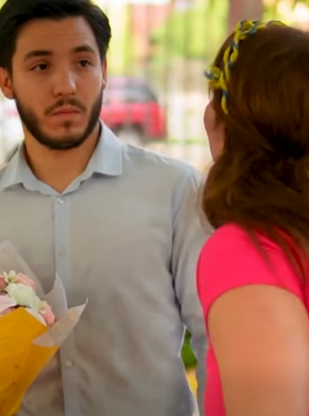 L0601002 Besó una vagabunda para darle celos su ex part2