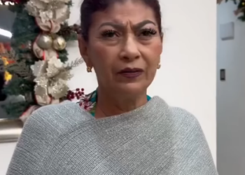 L1201003 Le prestaban más atención al trabajo que su hija ella hace esto Linis Florez part2