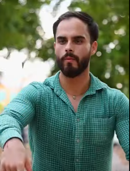 L1401004 Vendedora de la calle aceptó una cita con un hombre casado part2