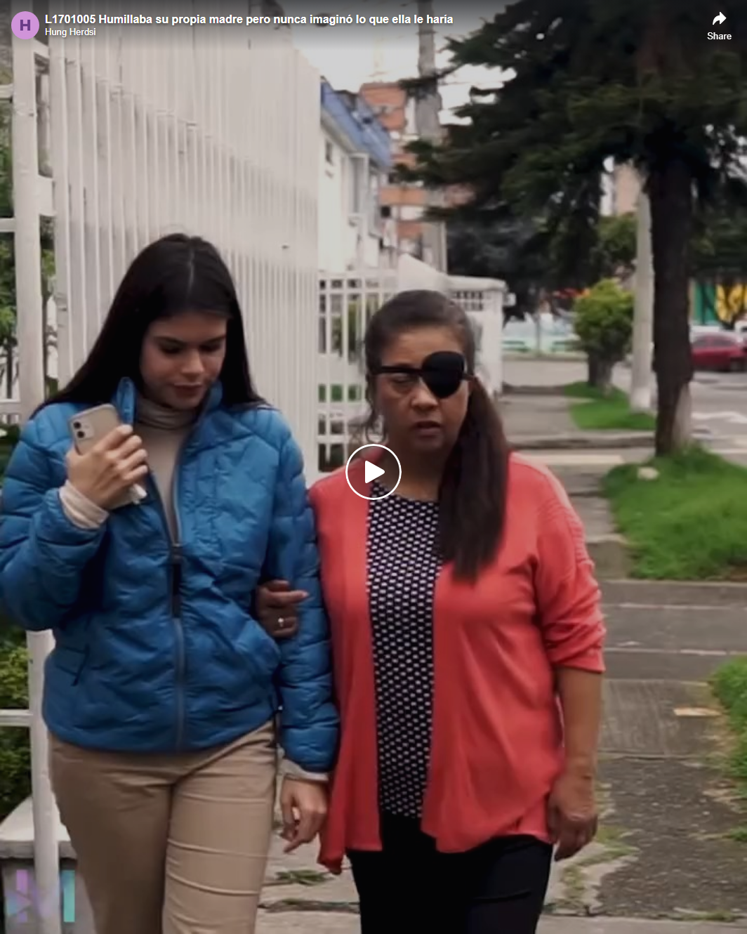 L1701005 Humillaba su propia madre pero nunca imaginó lo que ella le haría