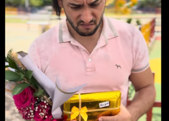 L2001002 Niña y abuela arman un plan para conseguirle una novia a su papá😱 Linis Florez part2