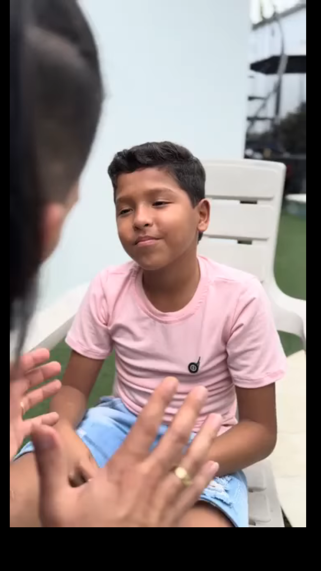 L2001004 Mujer le da una lección a su esposo e hijo machistas😱 Linis Florez part2