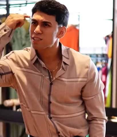 L0801001 Le decía Vulgar su esposa por sus vestidos part2