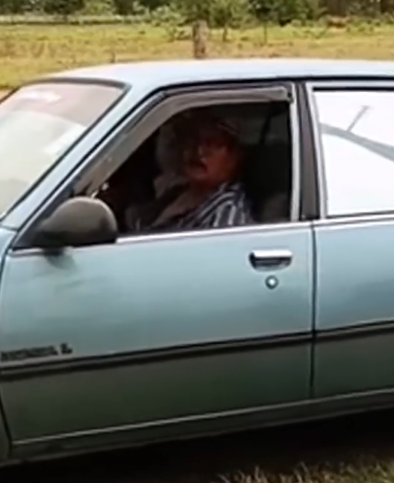 L0901001 No quiso que su hijo estudiara en la ciudad termino de esta manera part2