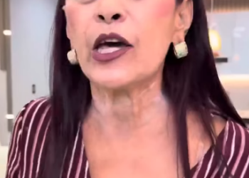 L0601004 Corrigió sus nietas la antigua su hija se opuso Linis Florez part2