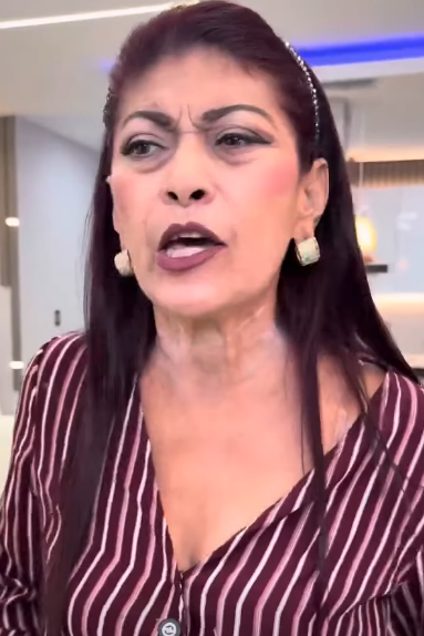 L0601004 Corrigió sus nietas la antigua su hija se opuso Linis Florez part2